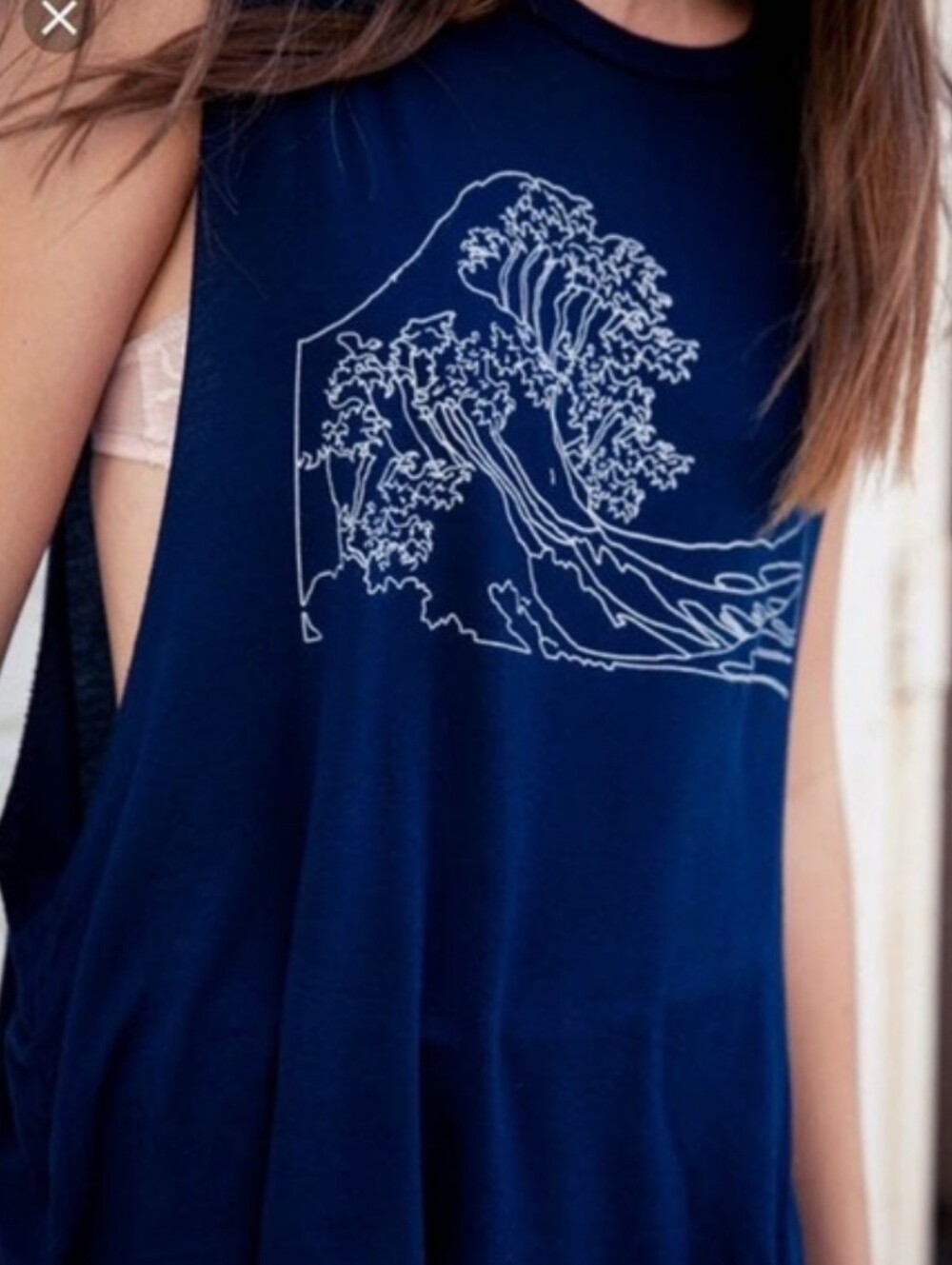 Brandy Melville Great Wave Navy Blue Muscle Tee, One Size